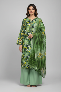 Model wearing green Slub Lilan digital printed 3-piece unstitched suit with printed dupatta